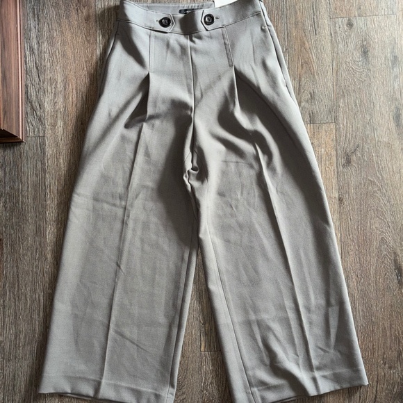 Ann Taylor Grey Wide-Leg Trousers - Picture 1 of 11